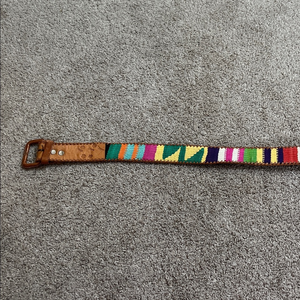 Vintage Made in Guatemala Colorful Fabric Embossed and Braided Leather 31-37 “ - Picture 3 of 16
